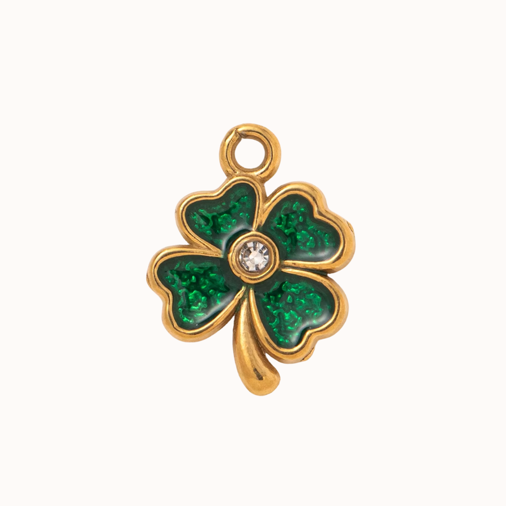 Lucky Clover Isla Eme